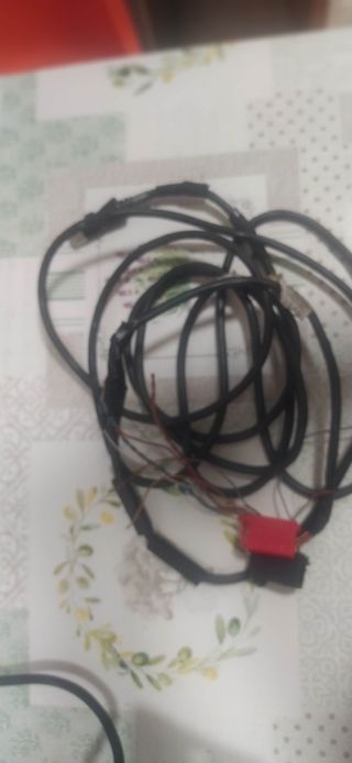 Cargador y cableado 6CD Audi TT
