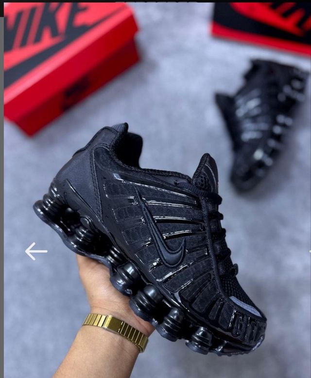 Zapatillas Shox negras