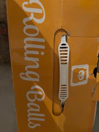 Circuito bolas bebé - juguete con la caja