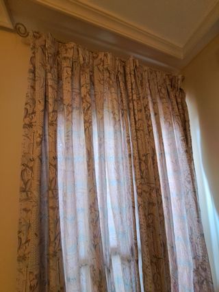 CORTINAS TELA DAMASCO A TABLAS