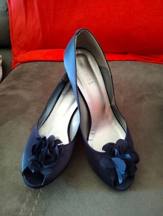 Zapatos tacón azul marino