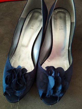 Zapatos tacón azul marino