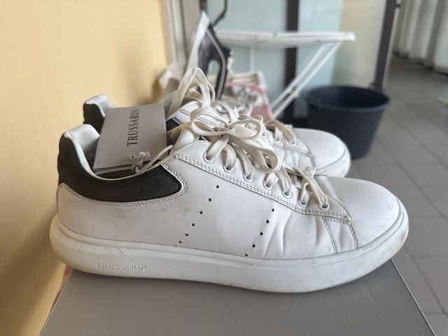 Trussardi Sneakers - Bianche e Nere