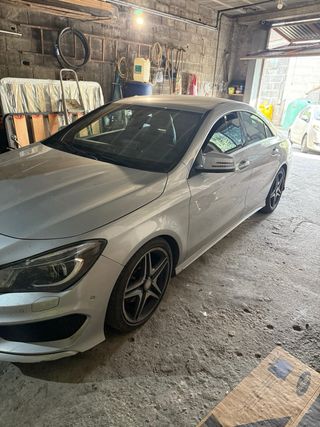 Mercedes-Benz CLA 250