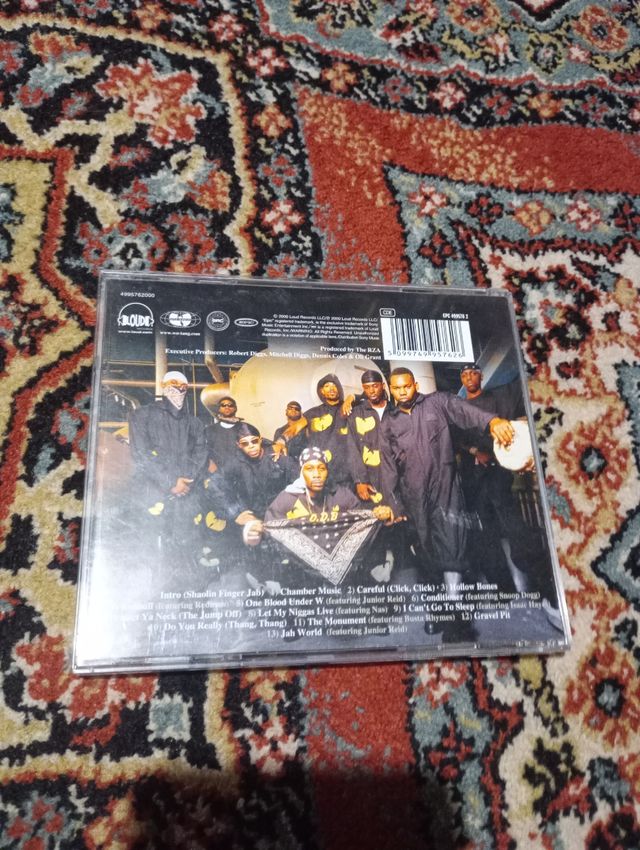 CD Wu-tang Clan. The W
