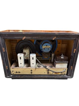 Dual Radio antigua
