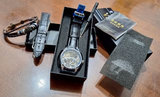 Reloj automático esqueleto