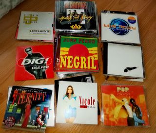 66 CDs en Version Singles de los 90