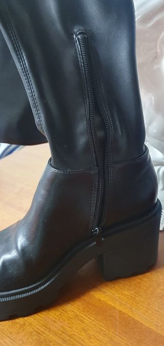 Botas altas negras tacón grueso