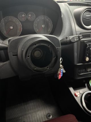 Piña Ford Fiesta ST150