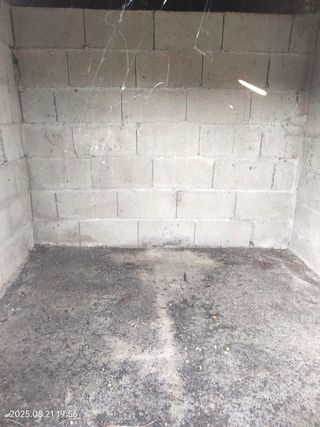 Finca en suelo urbano con galpón.