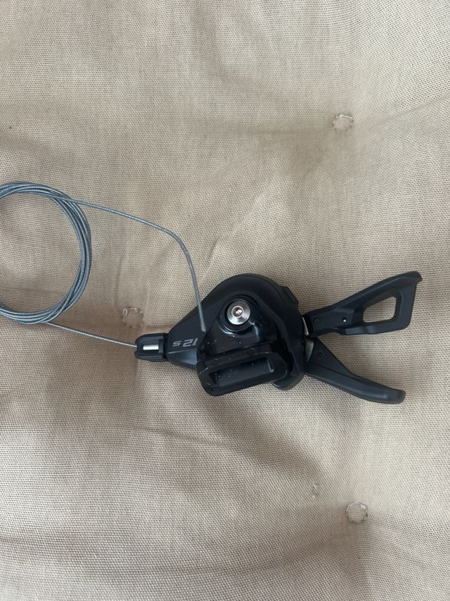 Maneta cambio Shimano 12v