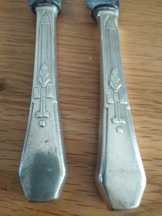 Cuchara y Cuchillo Menessees