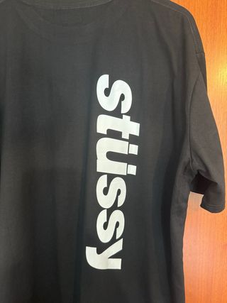Camiseta negra