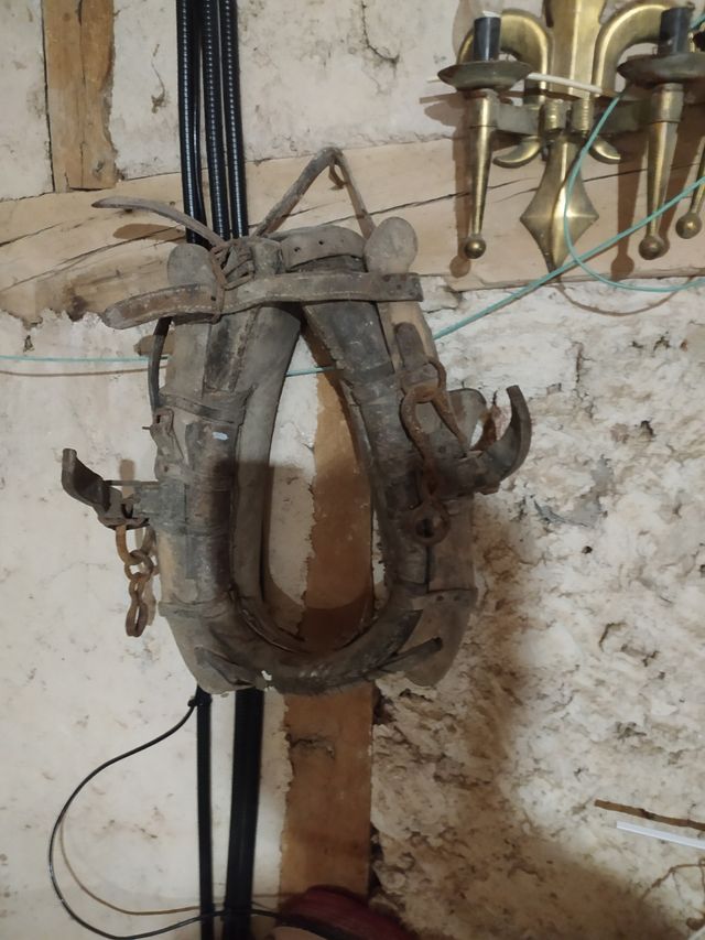 Collar de burro antiguo