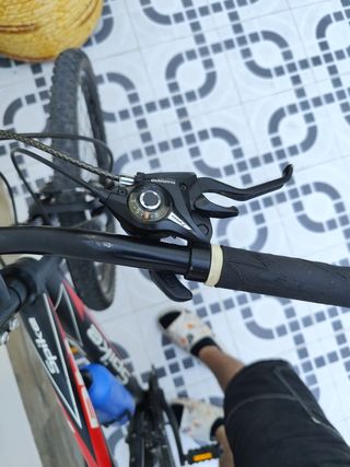 Bicicleta BH Spike 