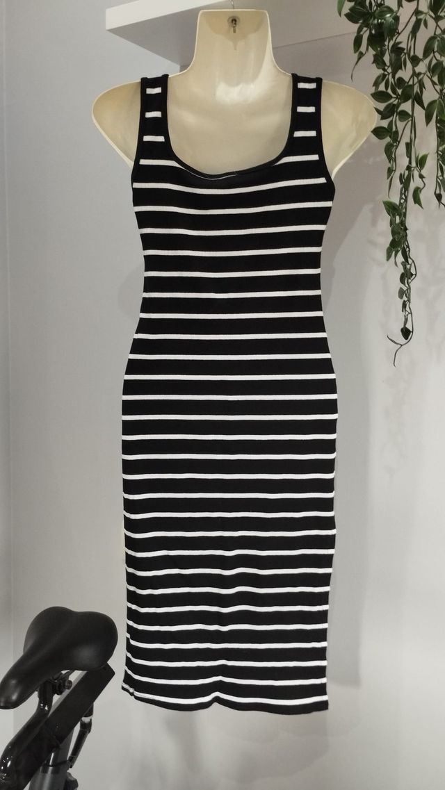 Vestido midi rayas blanco-negro