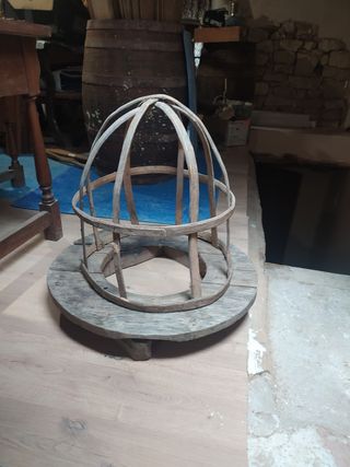 Cubre brasero antiguo de madera