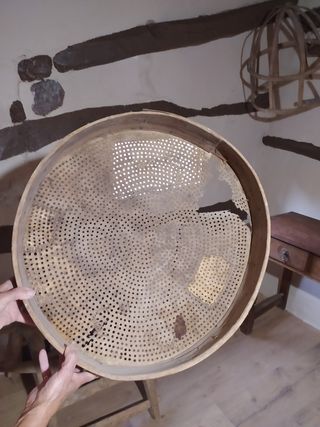 Cedazo antiguo de madera