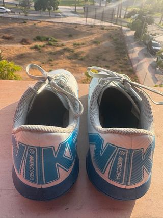 Zapatillas Nike niño - Fútbol talla 33