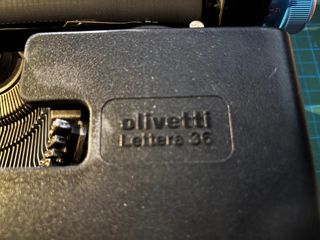 Olivetti Lettera 36 - Máquina de escribir