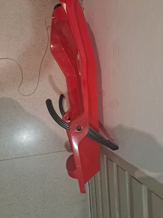 Trineo nieve infantil rojo