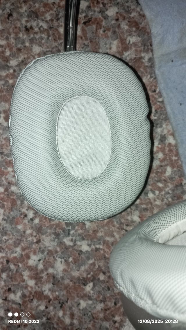 Auriculares inalámbricos plata/blanco