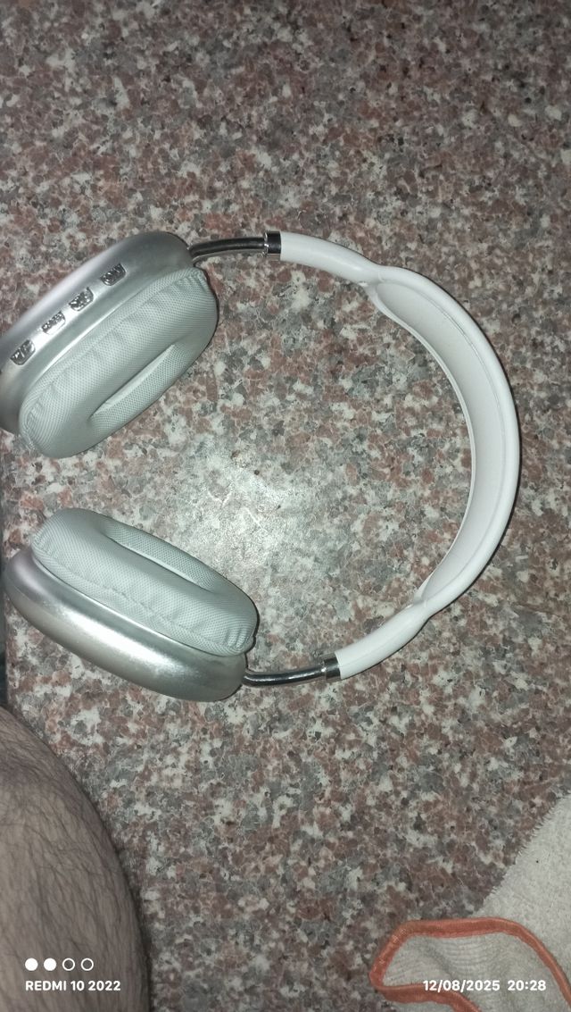 Auriculares inalámbricos plata/blanco