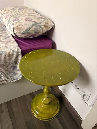 Mesita auxiliar verde - Decorativa