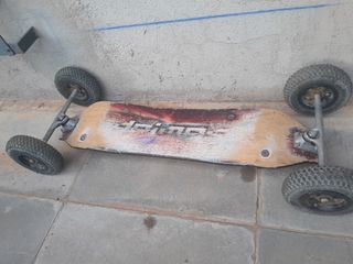 Monopatín patinete Skate World
