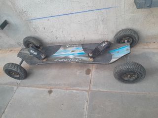 Monopatín patinete Skate World