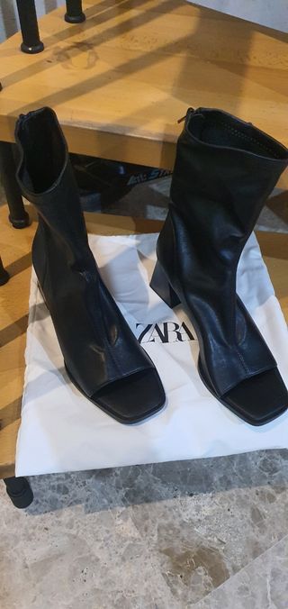 Botines Zara negros -talla 39