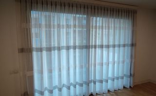 Tende traslucide per soggiorno-sala da pranzo + barra