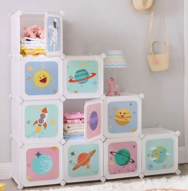 Roupeiro infantil portátil