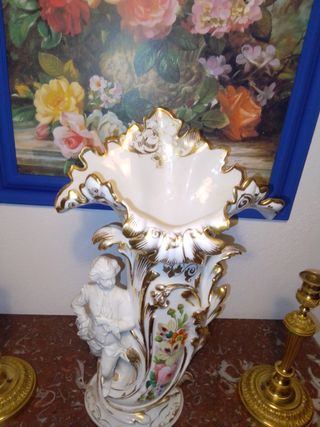 Jarrón porcelana Isabelina