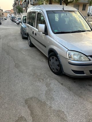 Opel Combo 2006