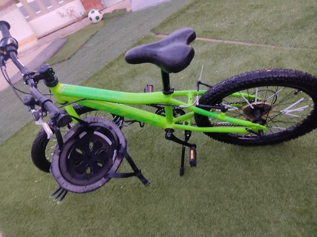 Bici infantil 20" marca Coluer