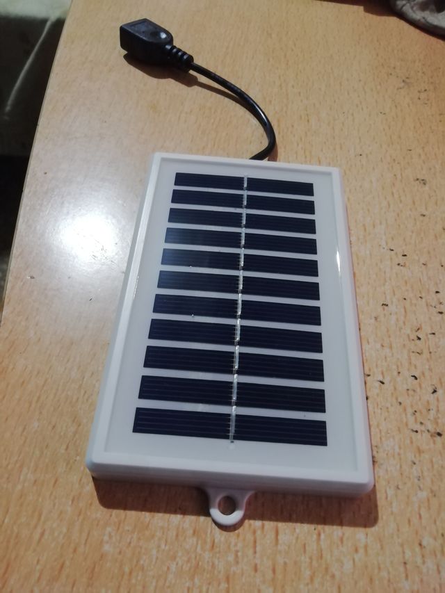 Placa solar USB - cargador móvil