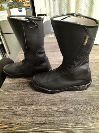 Botas moto Diadora