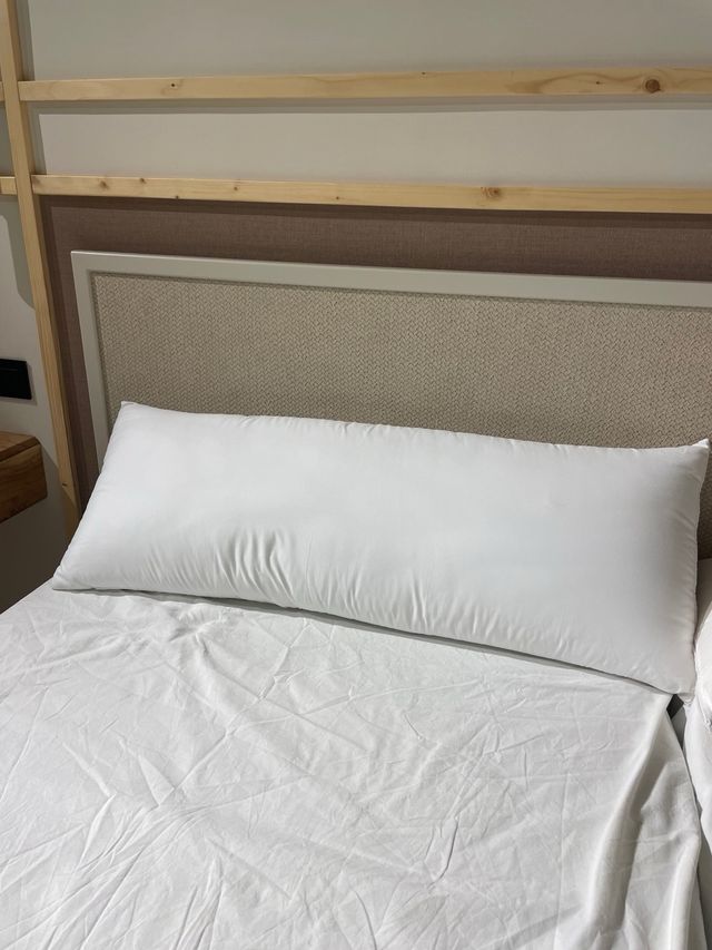 2 Almohadas espuma 105cm