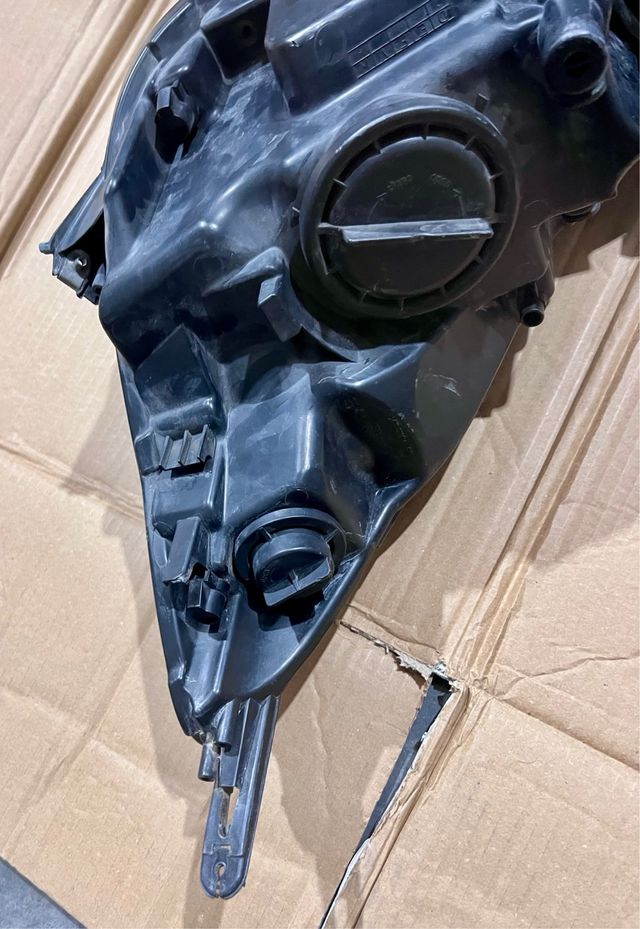 Faros Opel Insignia 2010