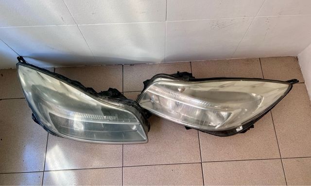 Faros Opel Insignia 2010