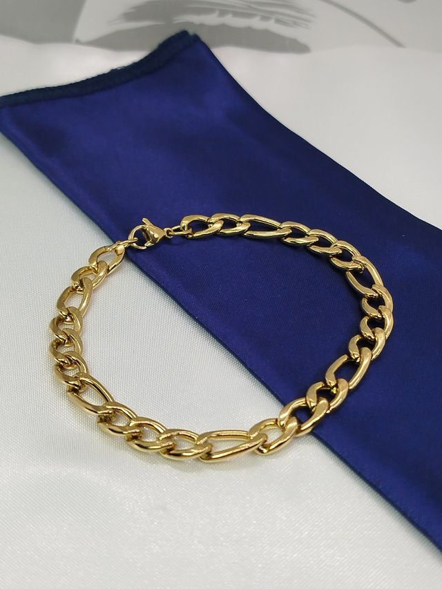 Pulsera Figaro dorada acero inoxidable