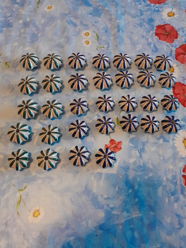 32 alças de porcelana vintage