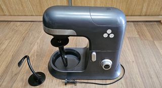 Amasadora Robot Batidora Profesional estado nuevo.