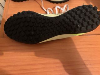 Zapatillas Adidas Fútbol - Blancas y Negras