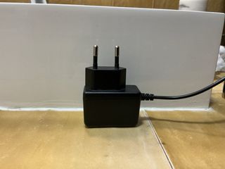 Altavoz Bluetooth SPC Go NFC + cargador original