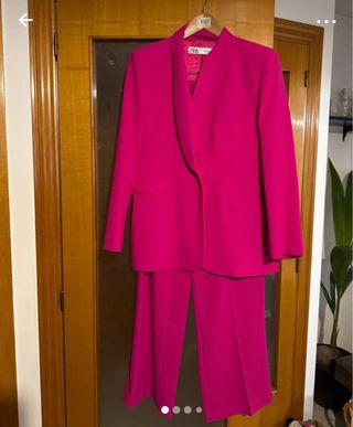 Traje chaqueta ZARA fucsia XL