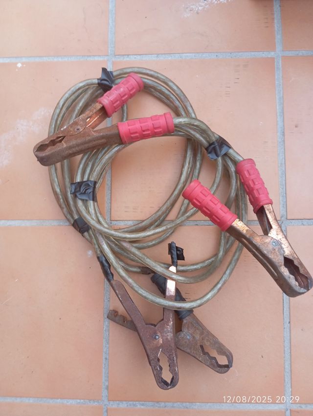 Pinzas batería - cables de arranque