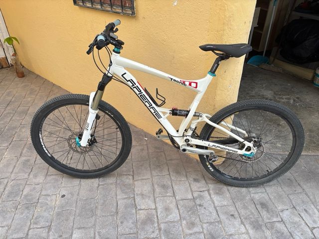 Bicicleta Lapierre Zesty 900